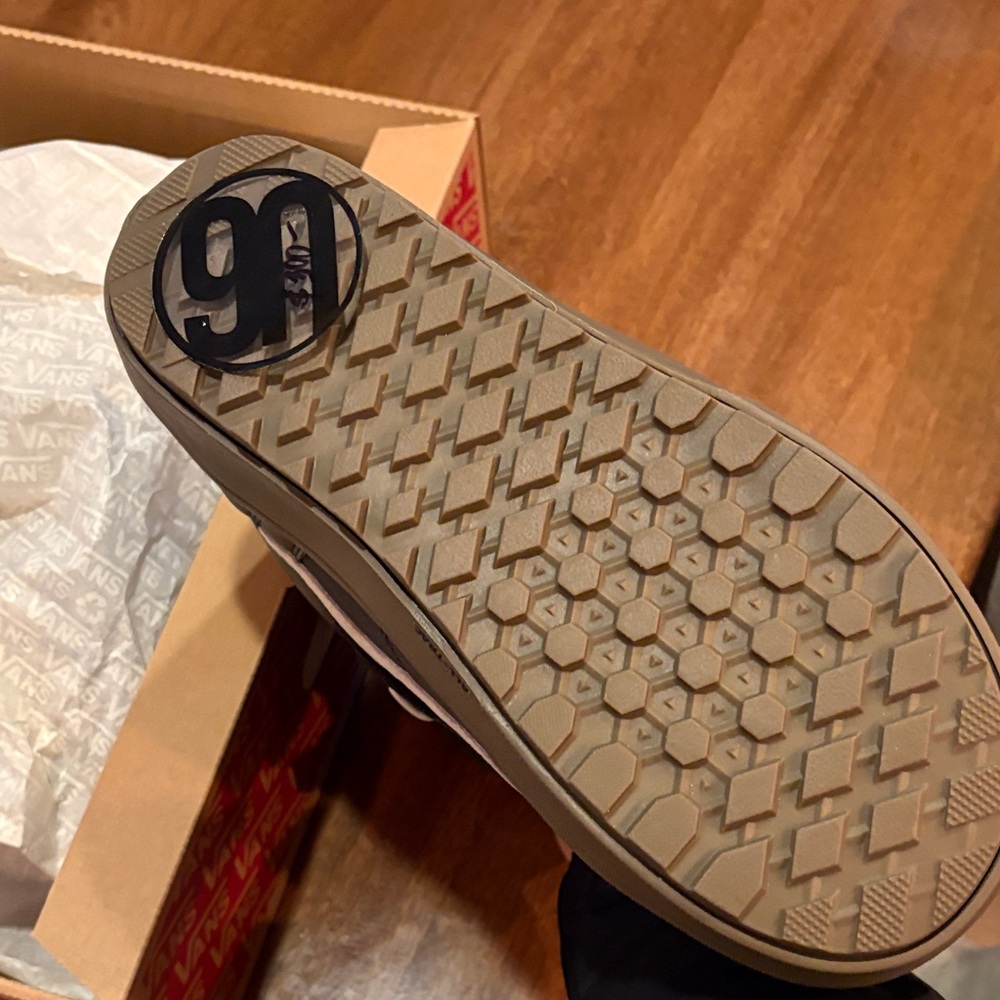 Vans Forest Hi-Standard OG Snowboard Boots Size 11 New In Box - Picture 4 of 7
